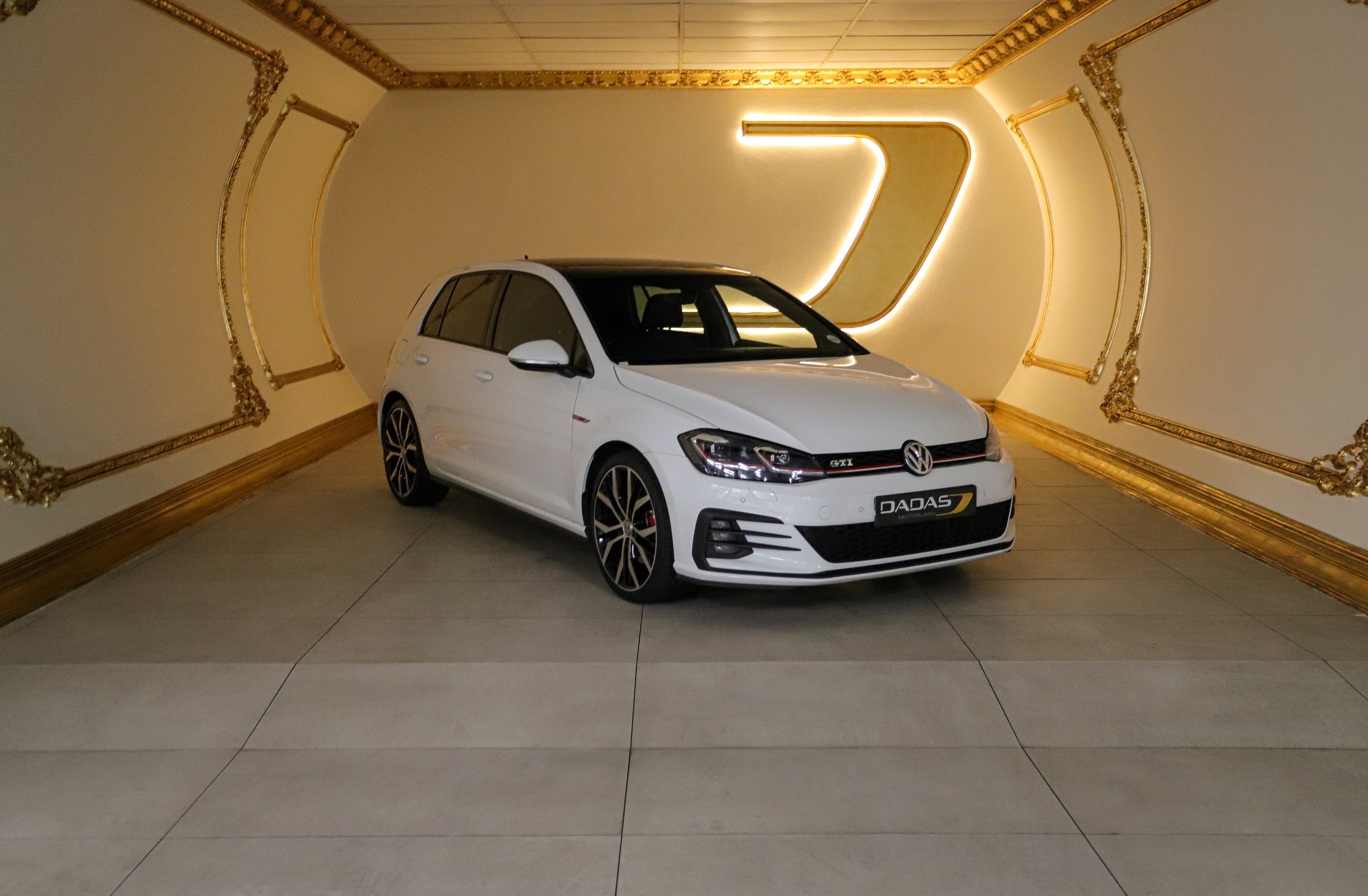 2019 Volkswagen Golf 7.5 GTI 2.0 DSG