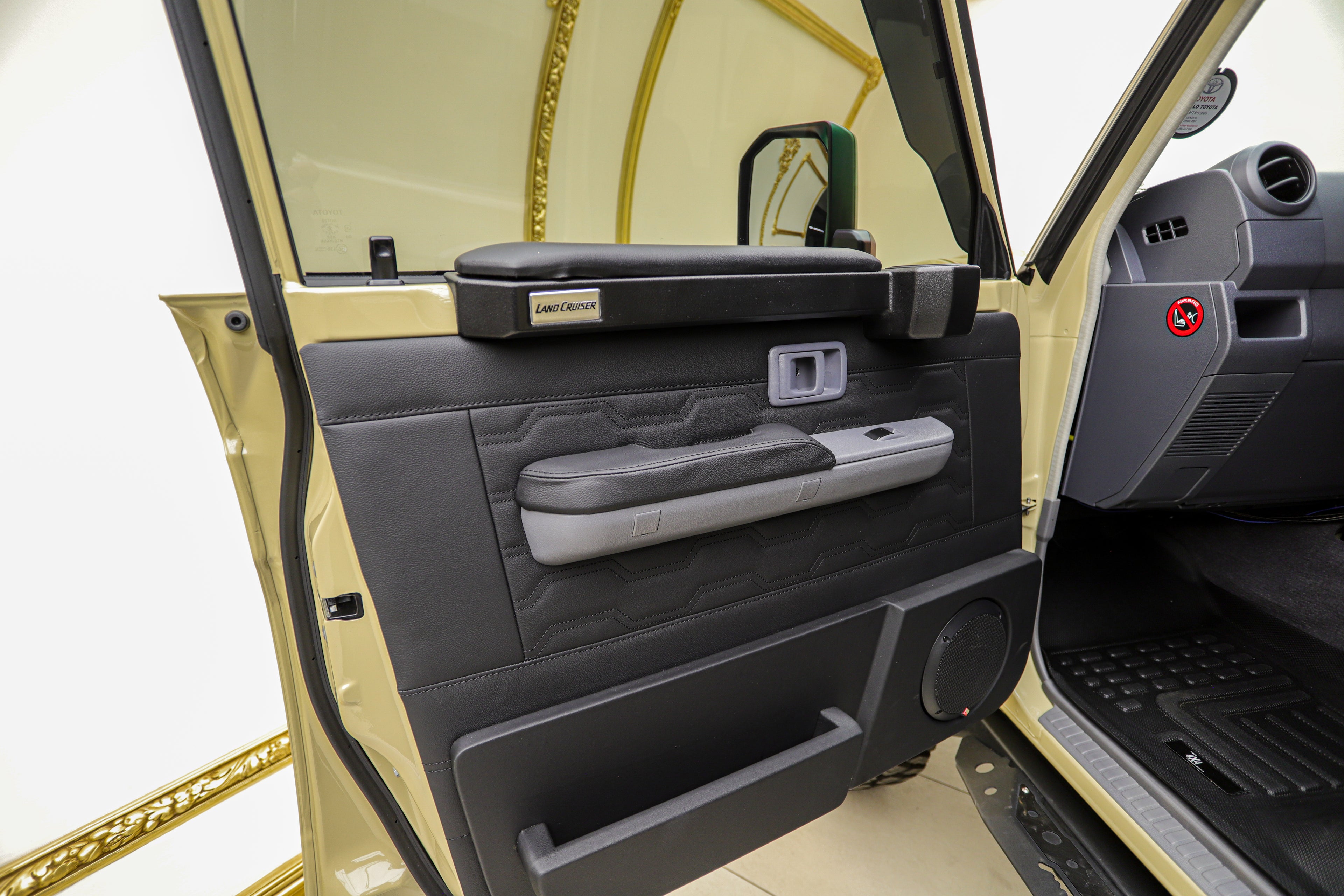 2025 Toyota Land Cruiser 79 4.5d V8 Double Cab
