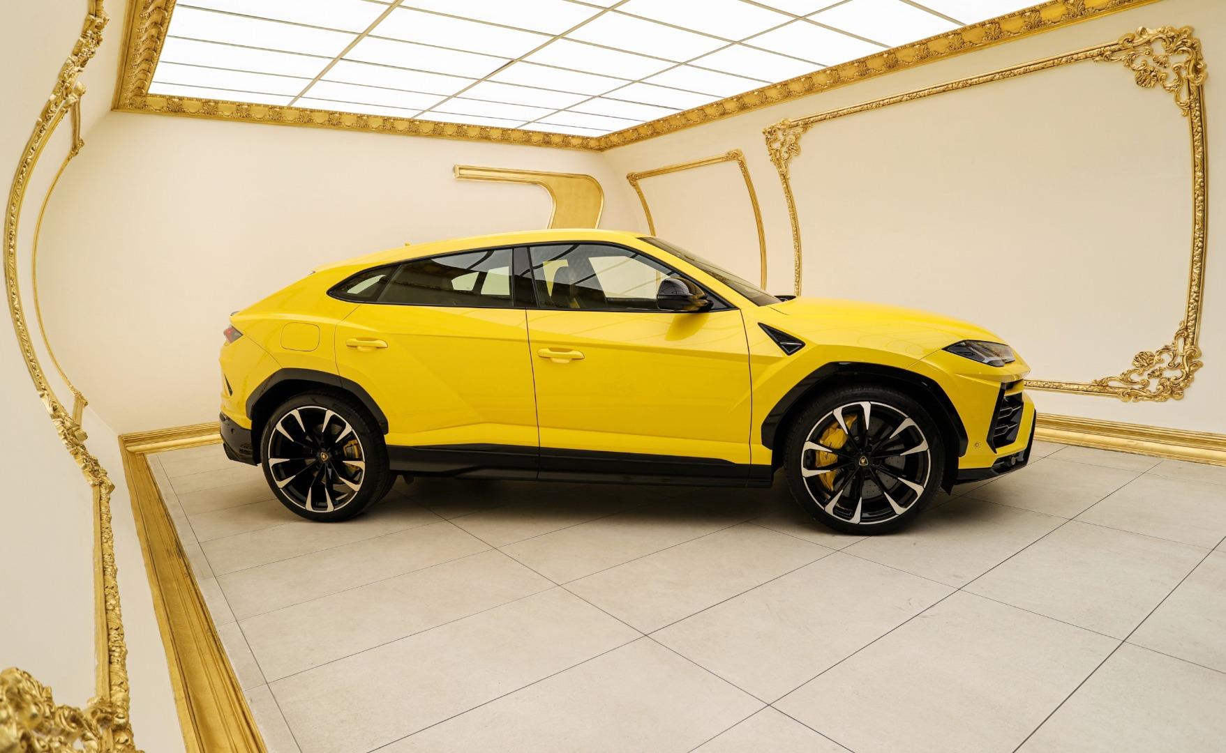 2021 Lamborghini Urus in Lamborghini