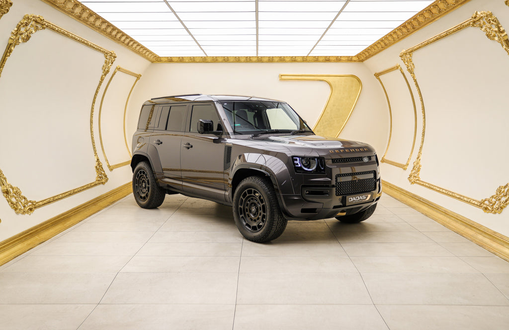 2025 Land Rover Defender 110 OCTA V8