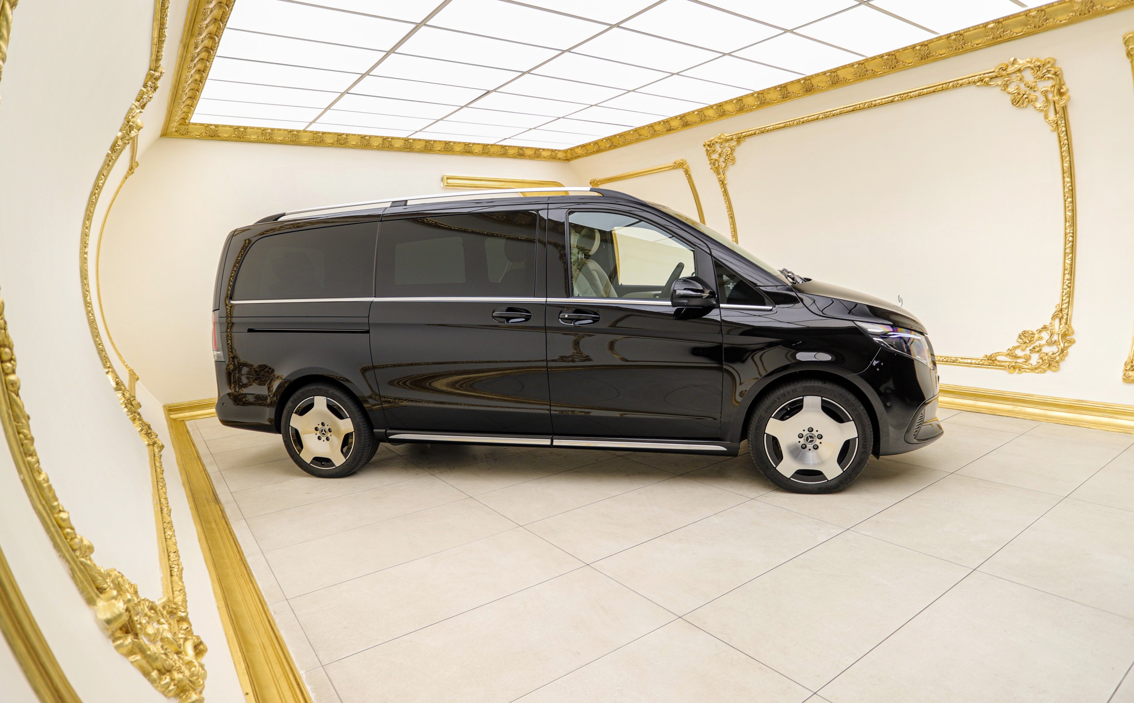 2026 Mercedes-Benz V300d Exclusive