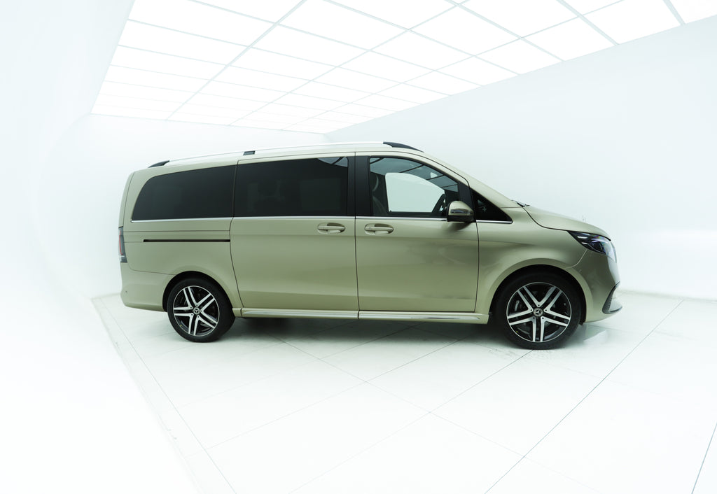 2025 Mercedes-Benz V300d Exclusive