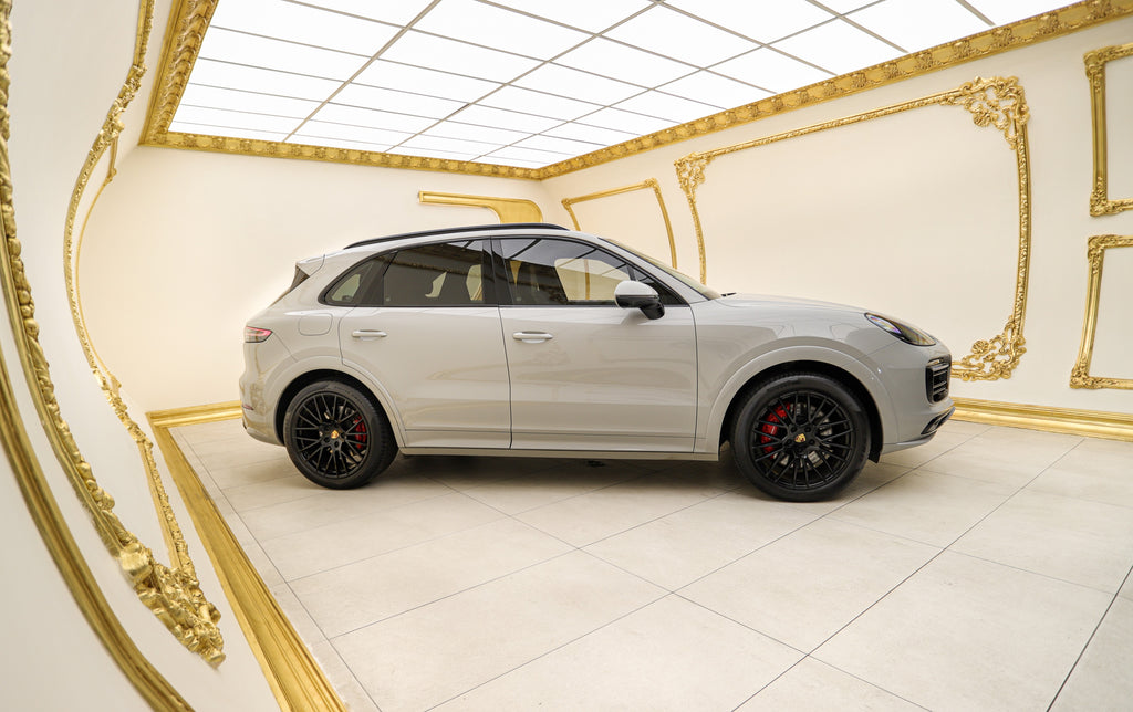 2022 Porsche Cayenne GTS
