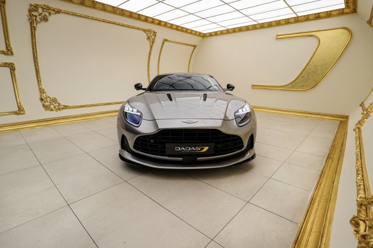 2026 Aston Martin DB12 V8 Coupe