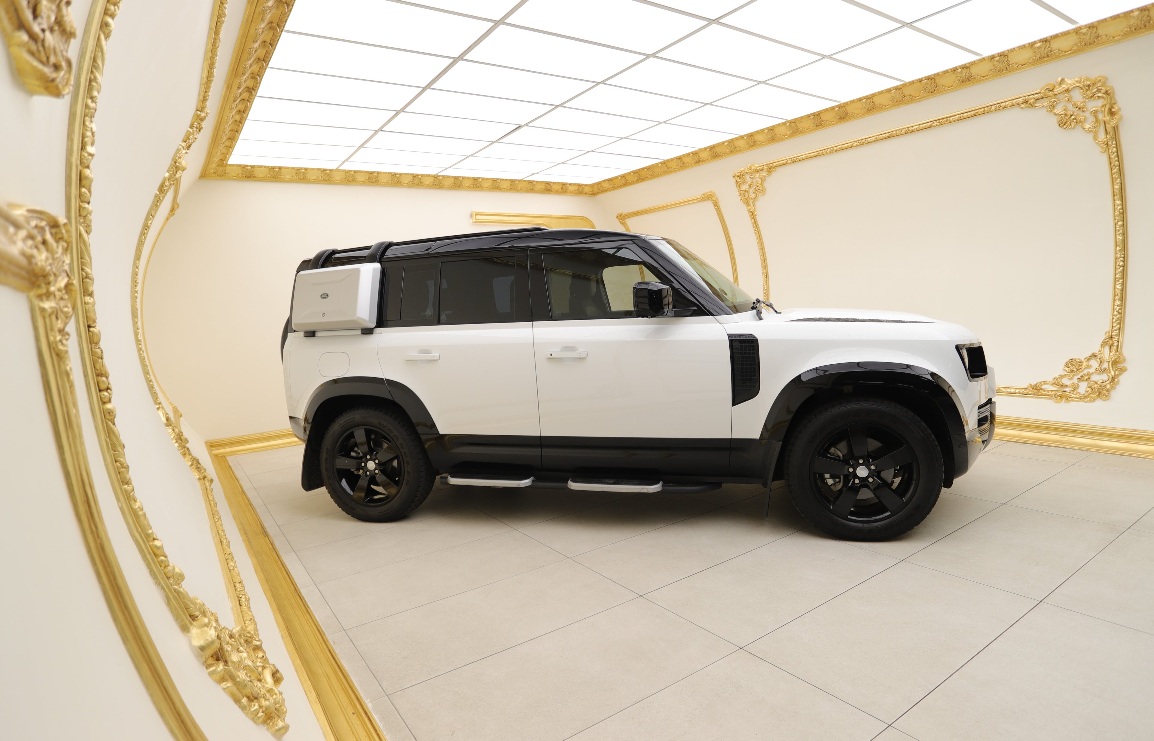 2022 Land Rover Defender 110 D240 HSE X-Dynamic