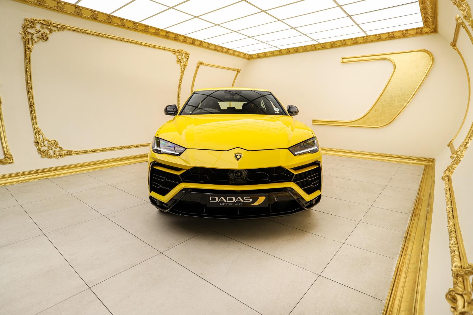 2021 Lamborghini Urus in Lamborghini
