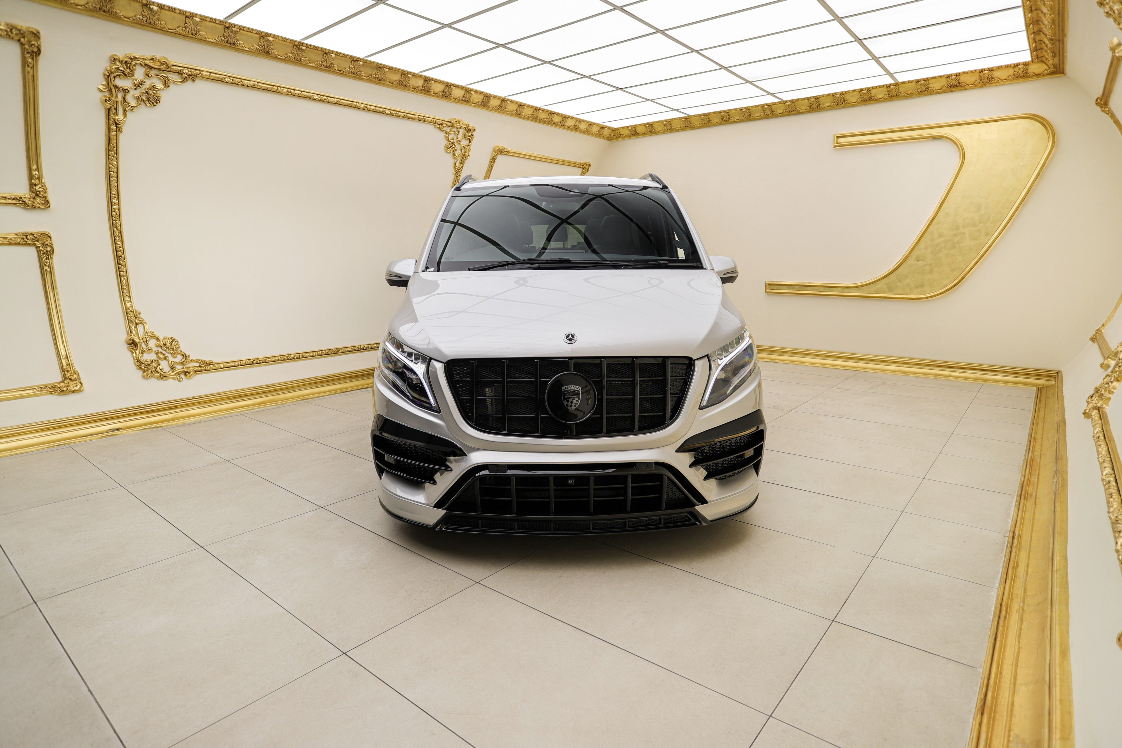 2022 Mercedes-Benz V300d Exclusive