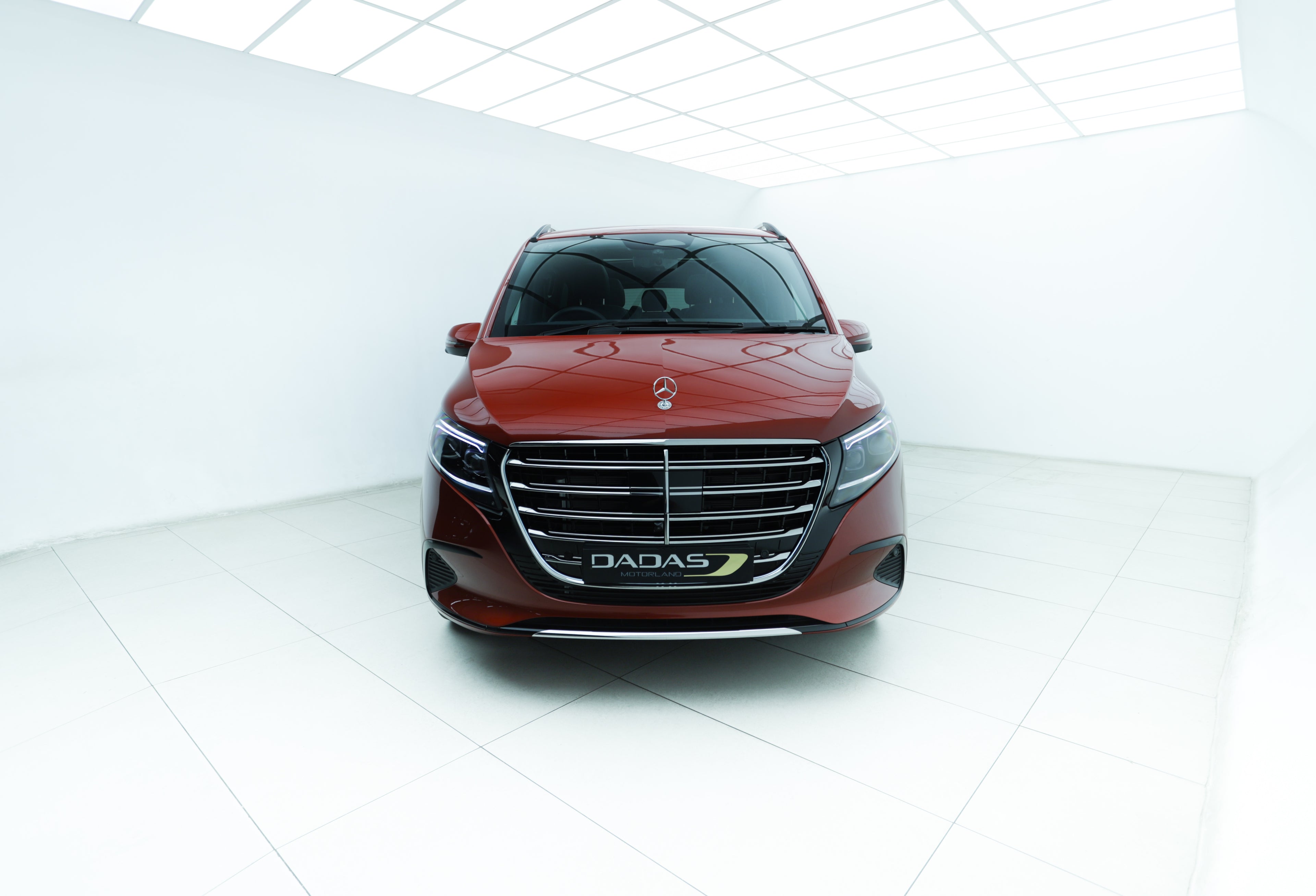 2025 Mercedes-Benz V300d Exclusive LUMMA CLR V