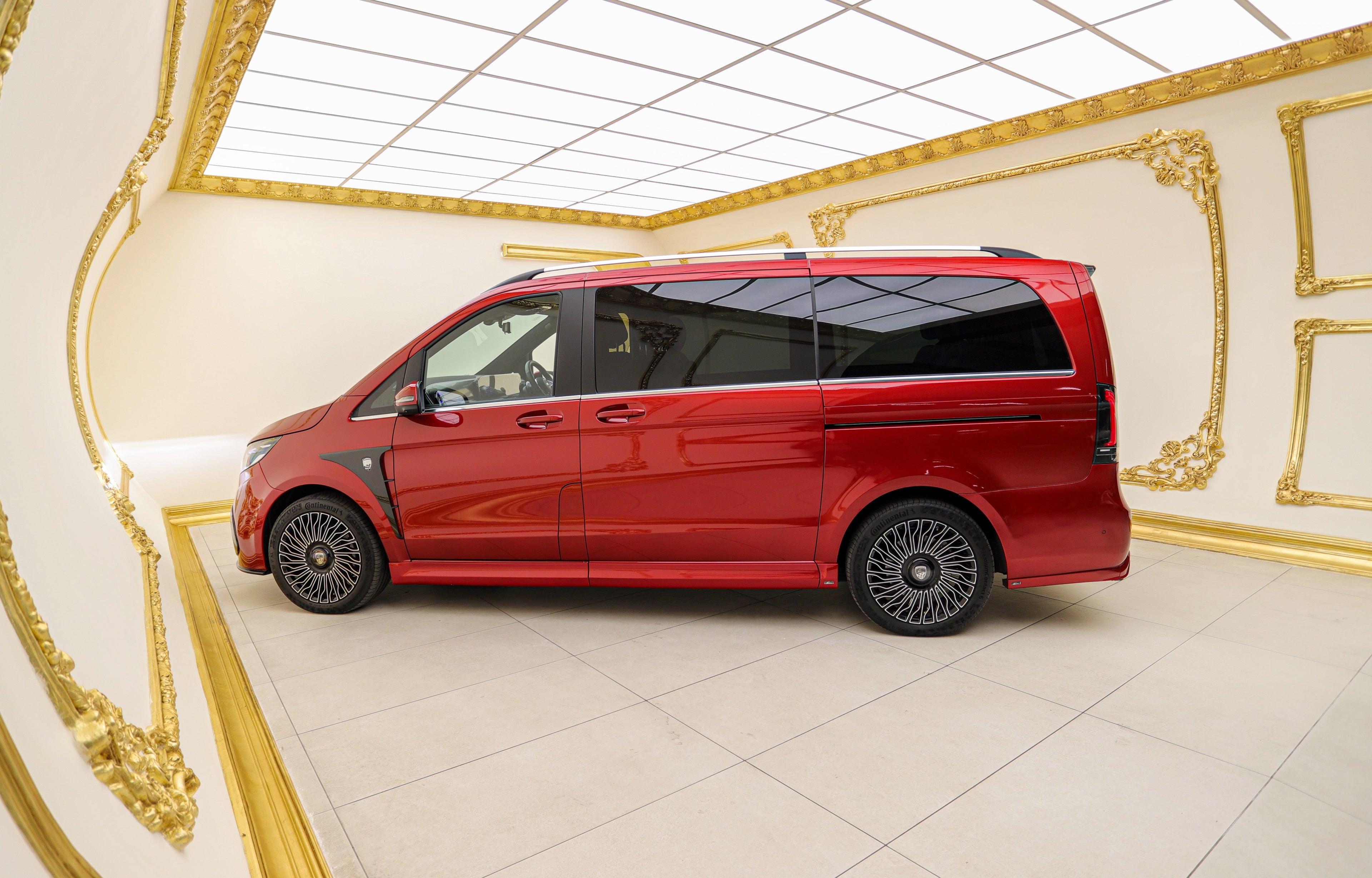 2025 Mercedes-Benz V300d Exclusive LUMMA CLR V