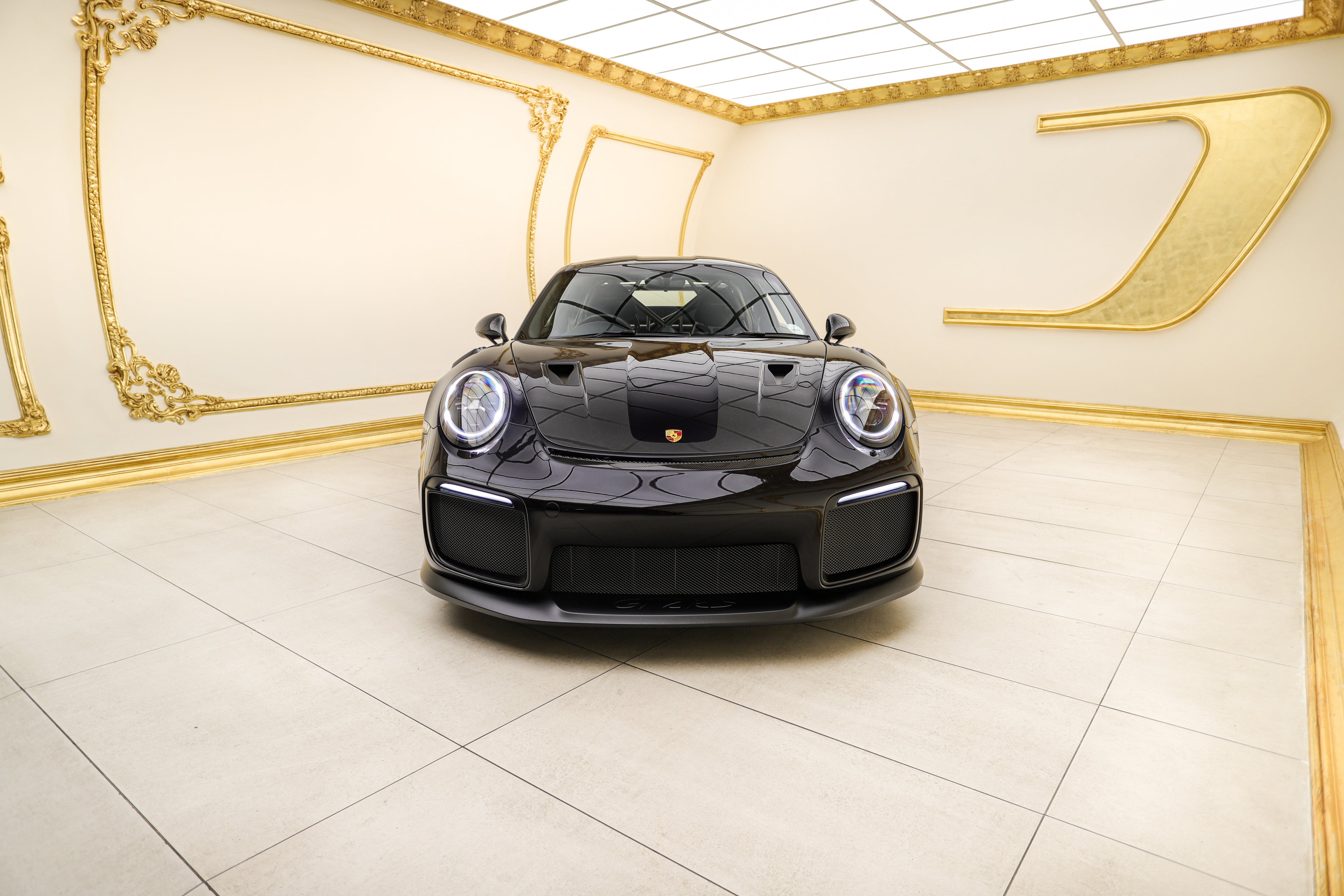 2019 Porsche 911 GT2 RS Weissach