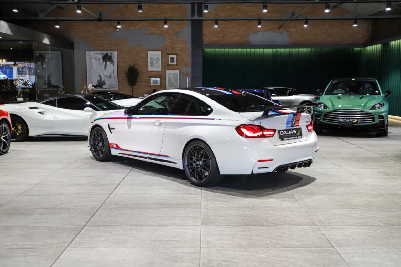2017 BMW M4 DTM Champion Edition