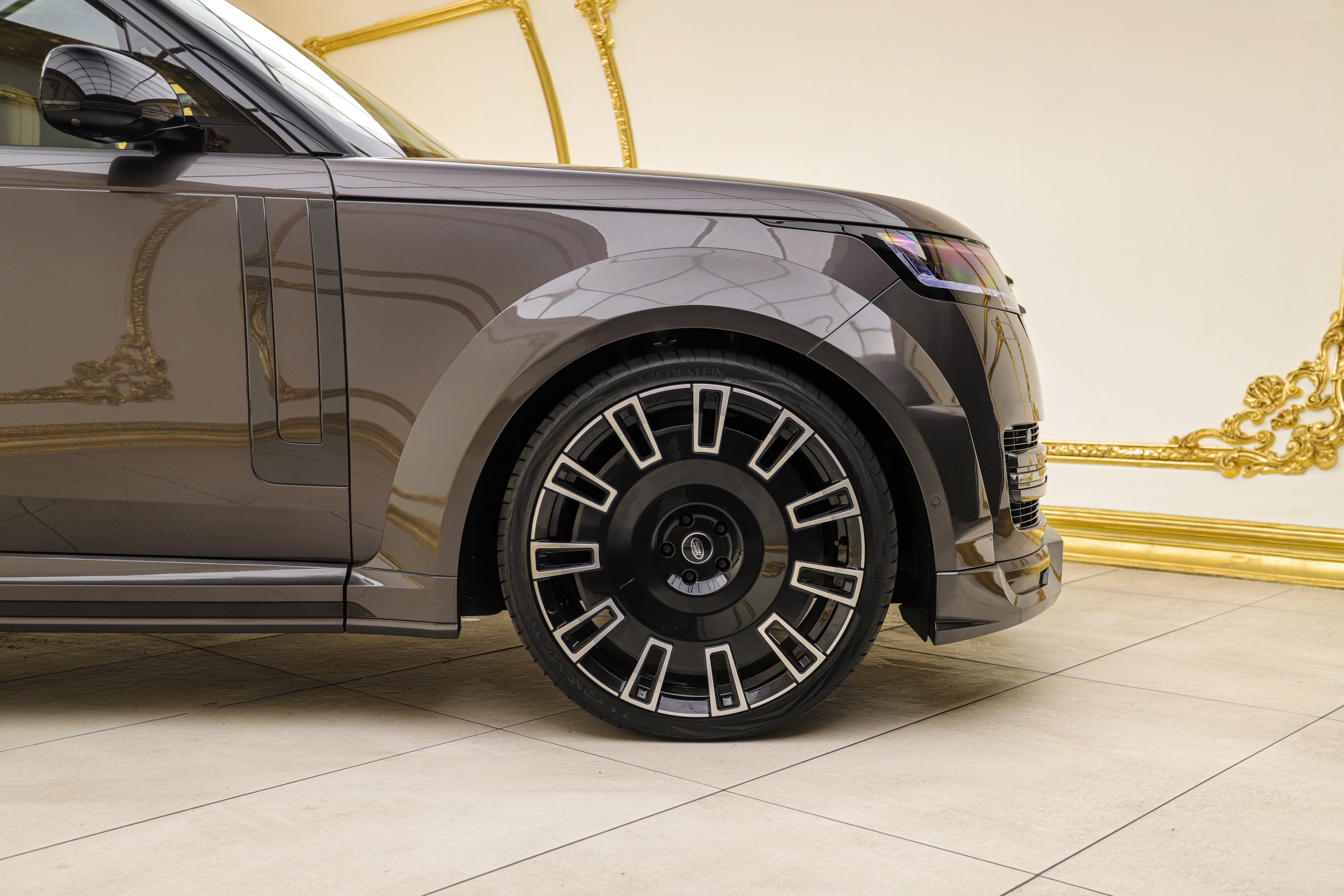 2025 Range Rover 4.4 V8 HSE (P530)