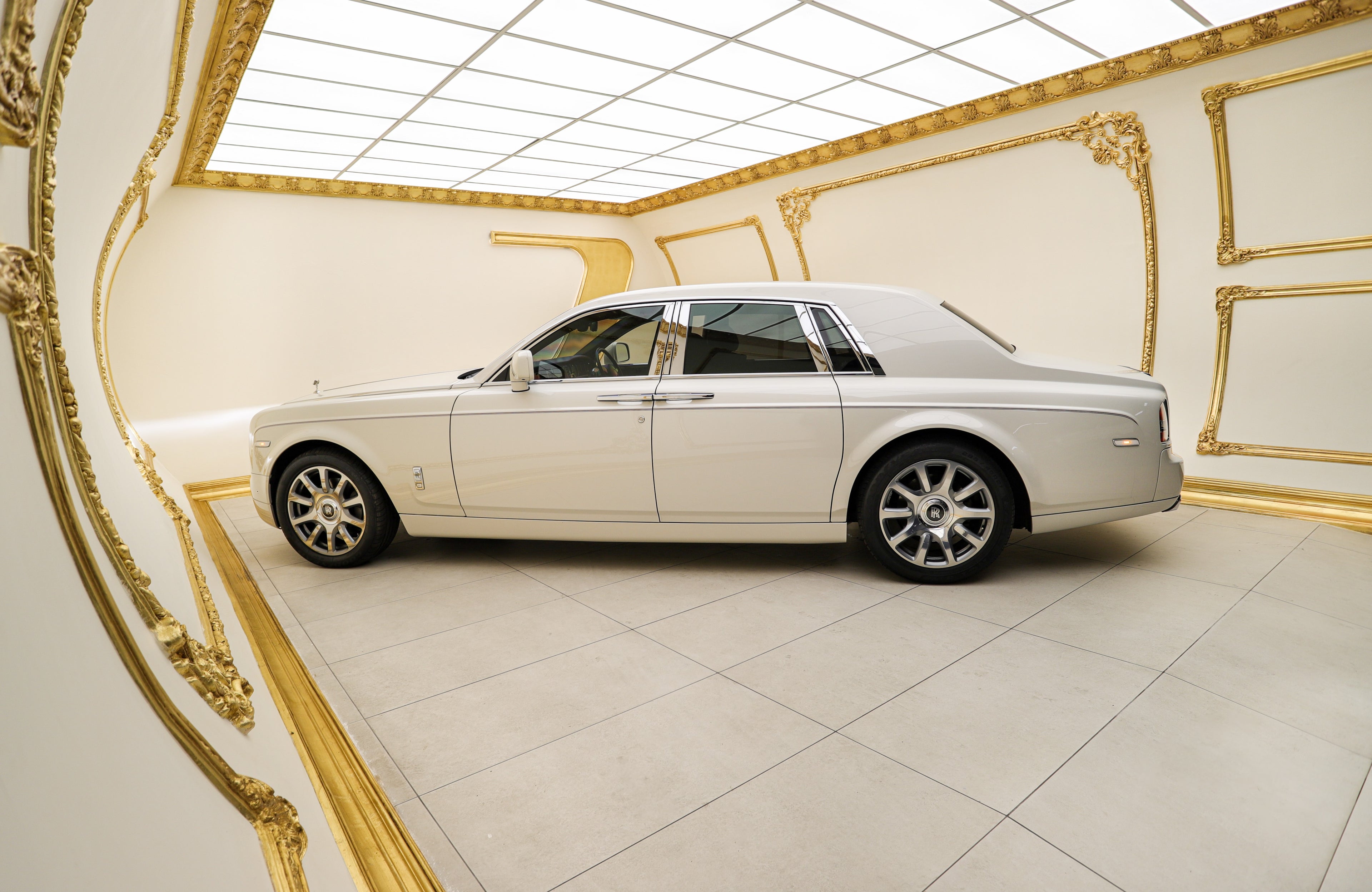 2015 Rolls-Royce Phantom II