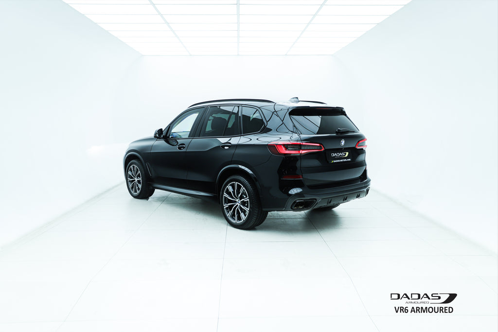 2023 BMW X5 M50i VR6