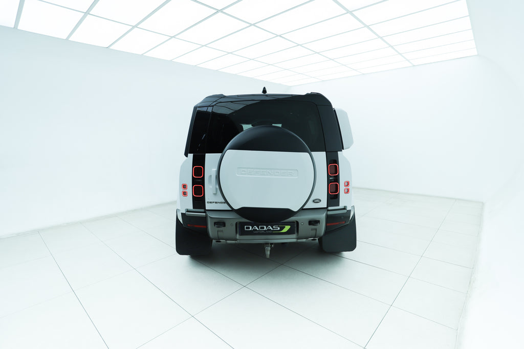 2022 Land Rover Defender 110 D240 HSE X-Dynamic