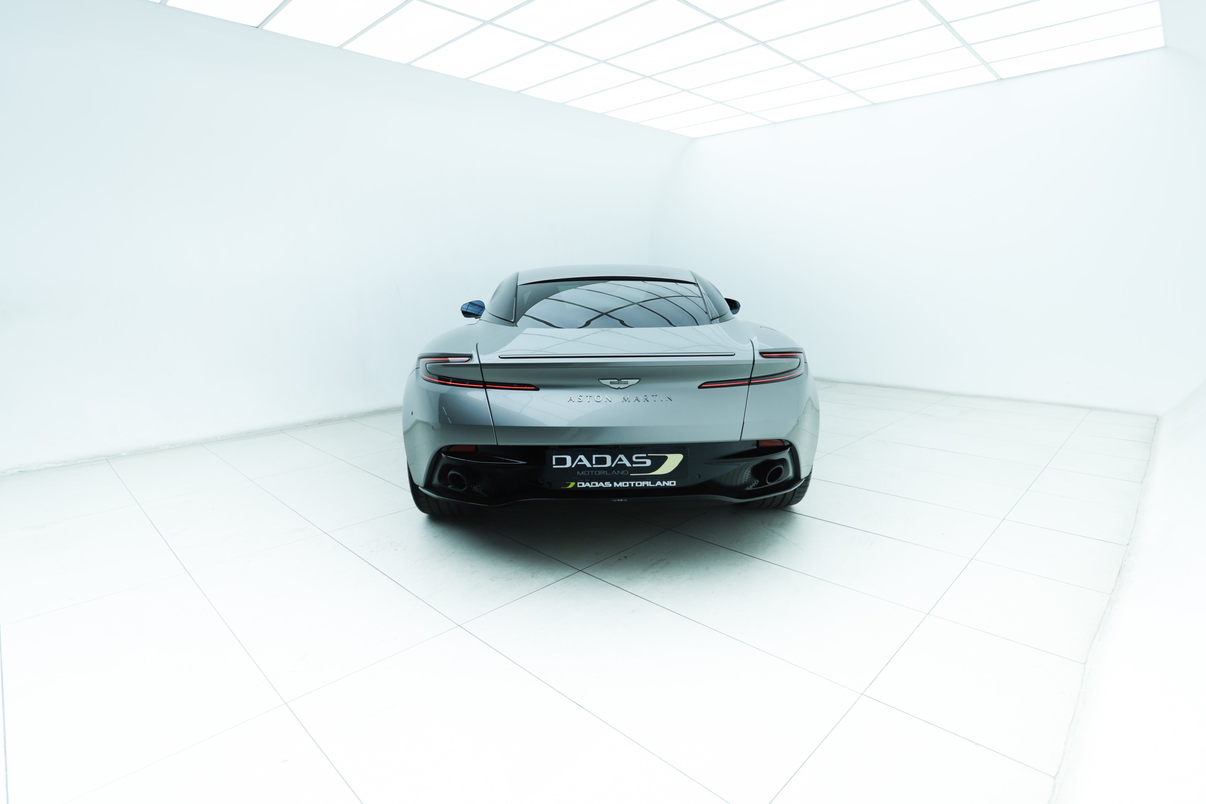 2026 Aston Martin DB12 V8 Coupe