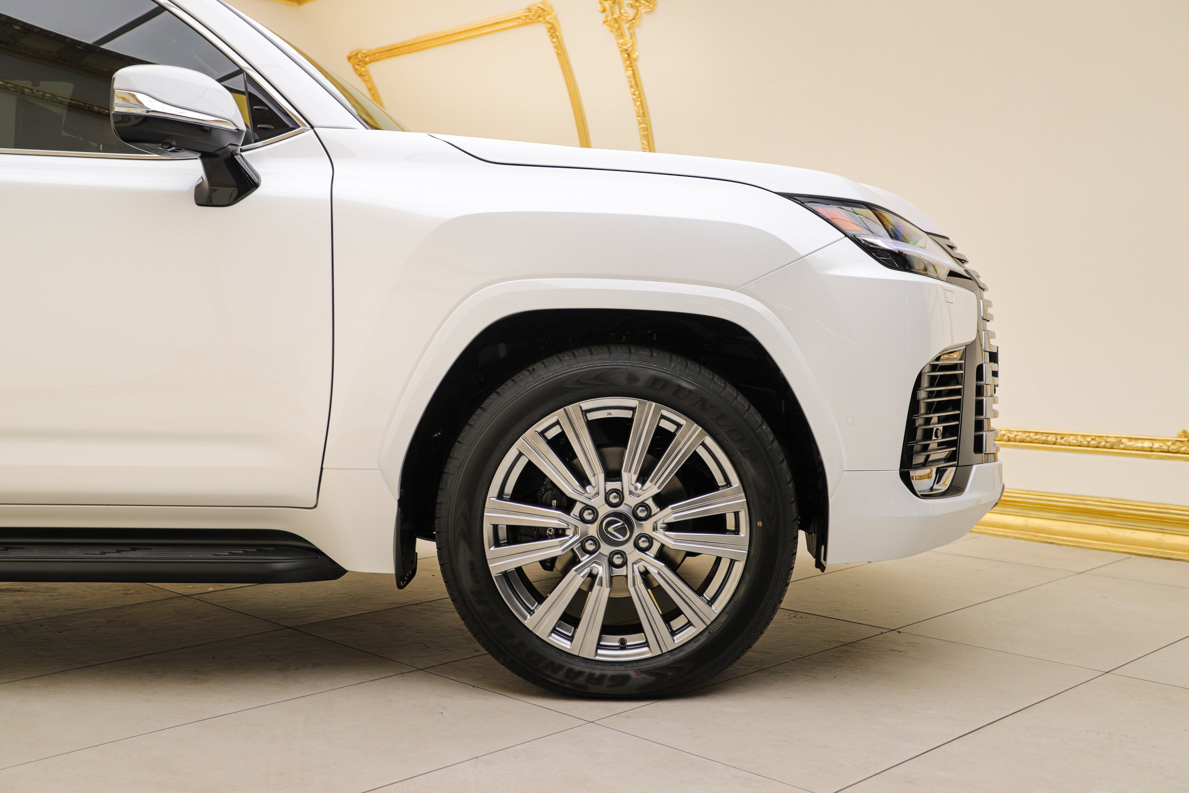 2026 Lexus LX 700h VIP