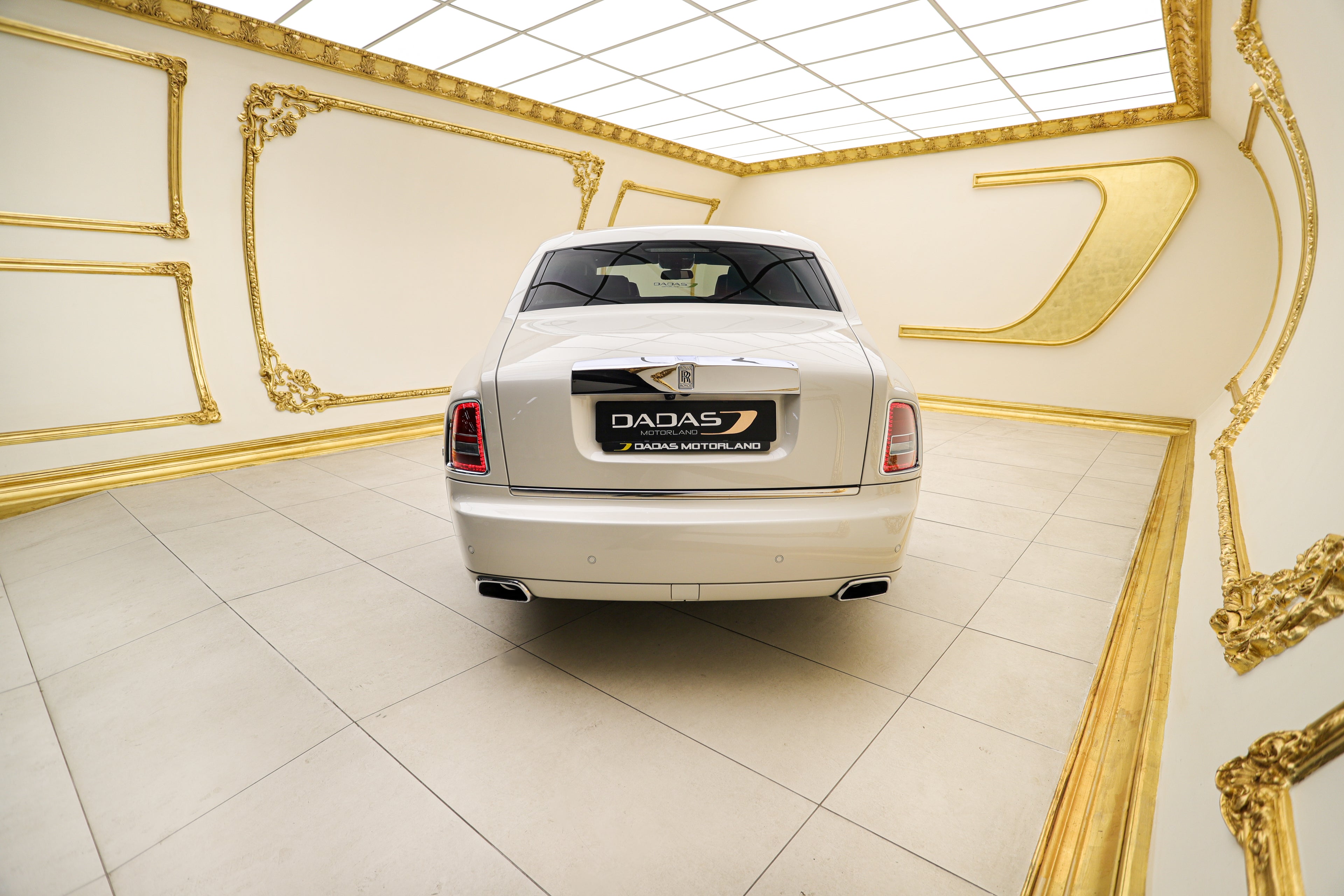 2015 Rolls-Royce Phantom II