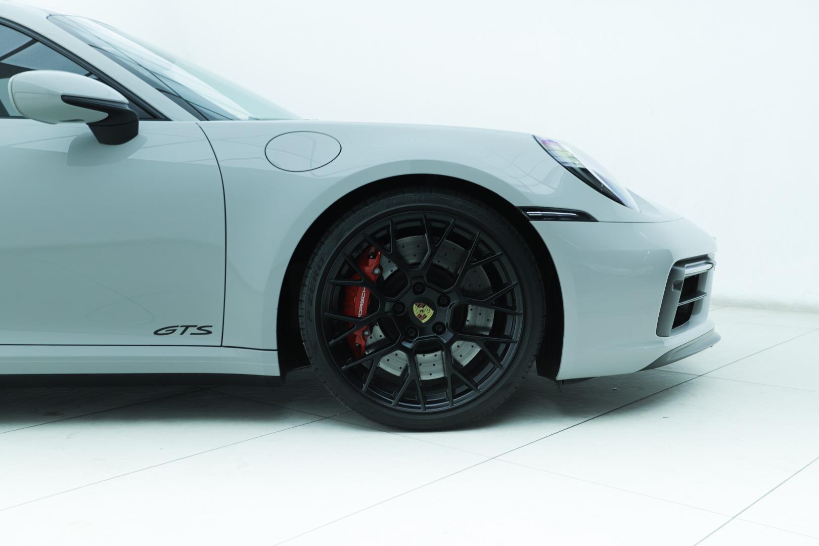 2023 Porsche 911 Carrera GTS (992)