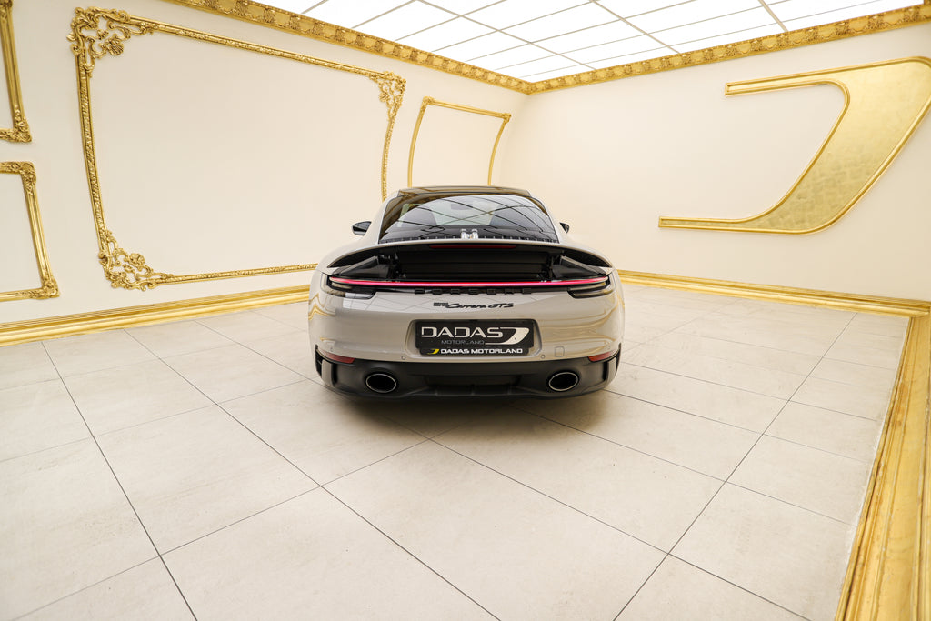 2023 Porsche 911 Carrera GTS (992)