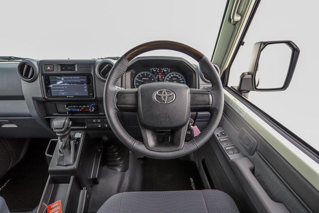 2025 Toyota Land Cruiser 79 Double Cab 2.8 GD-6