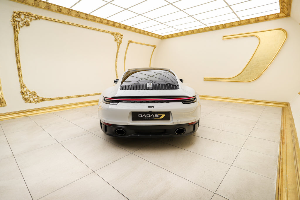 2022 Porsche 911 Carrera GTS (992)