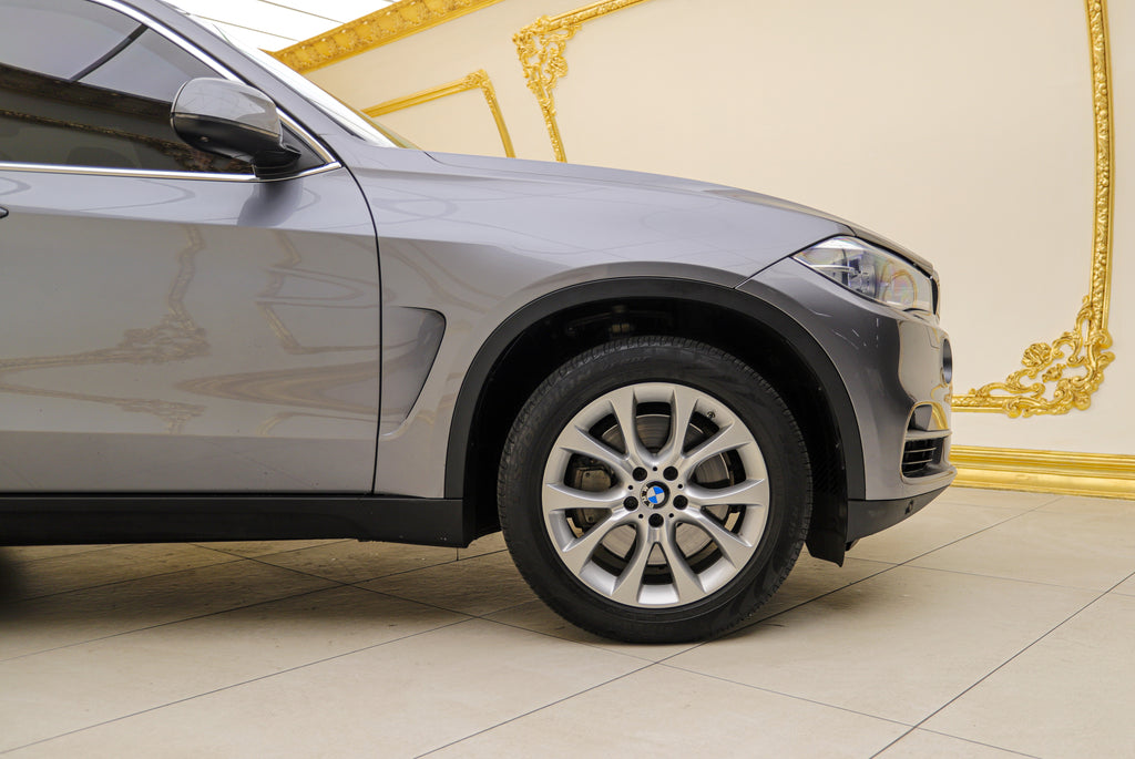 2021 BMW X5 M50i xDrive Security (F15) - VR4
