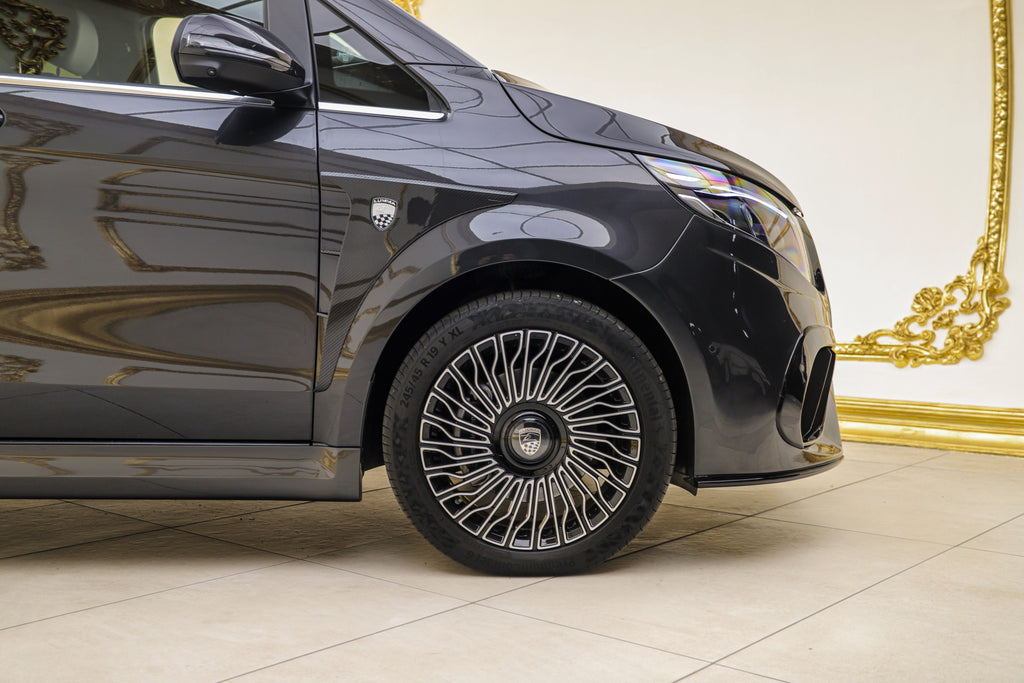 2025 Mercedes-Benz V300d Exclusive LUMMA CLR V