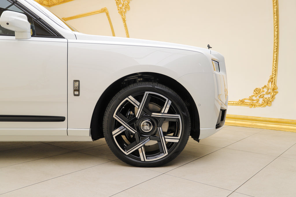 2025 Rolls-Royce Cullinan Black Badge Series II