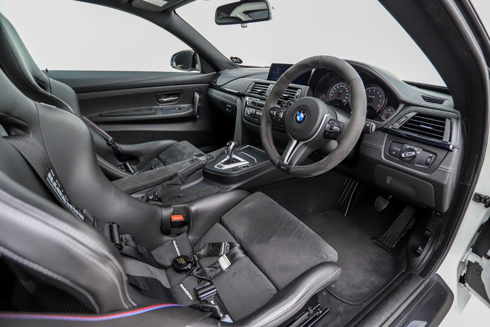 2017 BMW M4 DTM Champion Edition