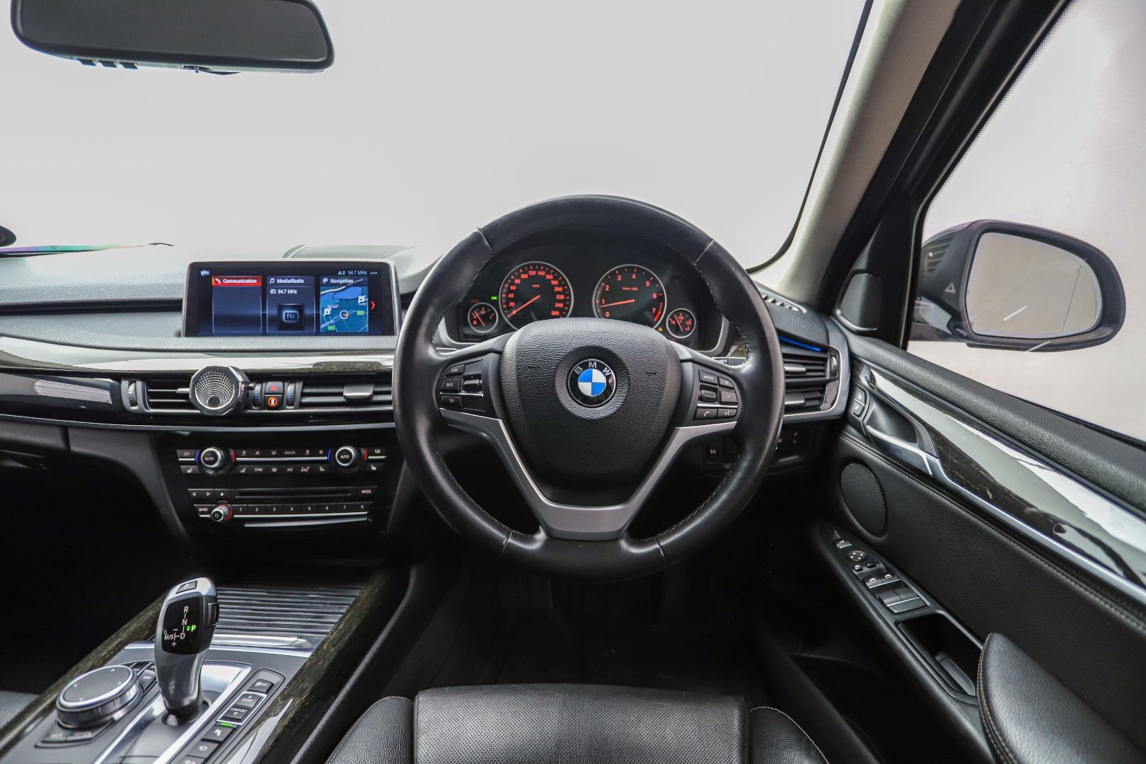 2021 BMW X5 M50i xDrive Security (F15) - VR4