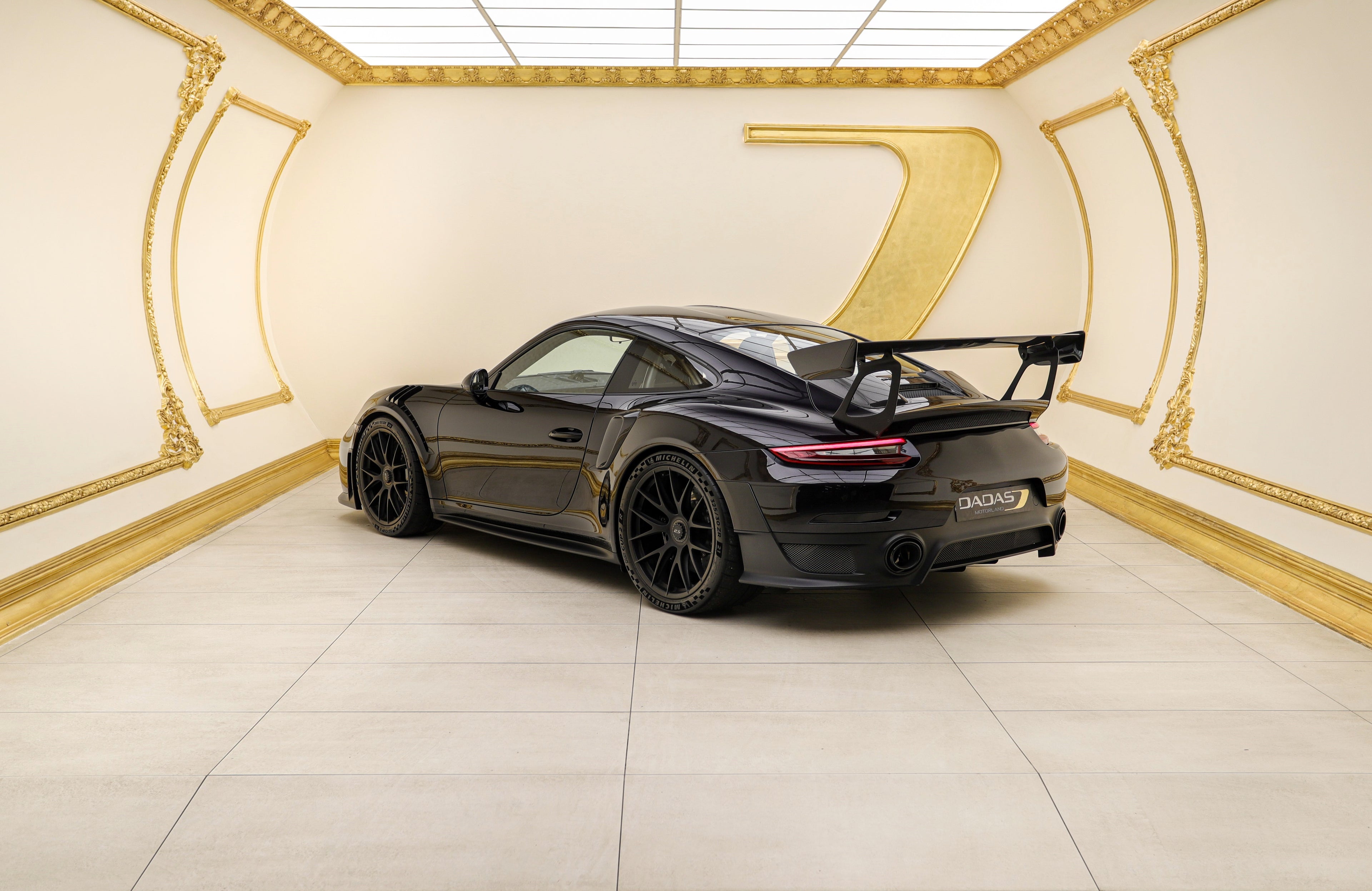 2019 Porsche 911 GT2 RS Weissach