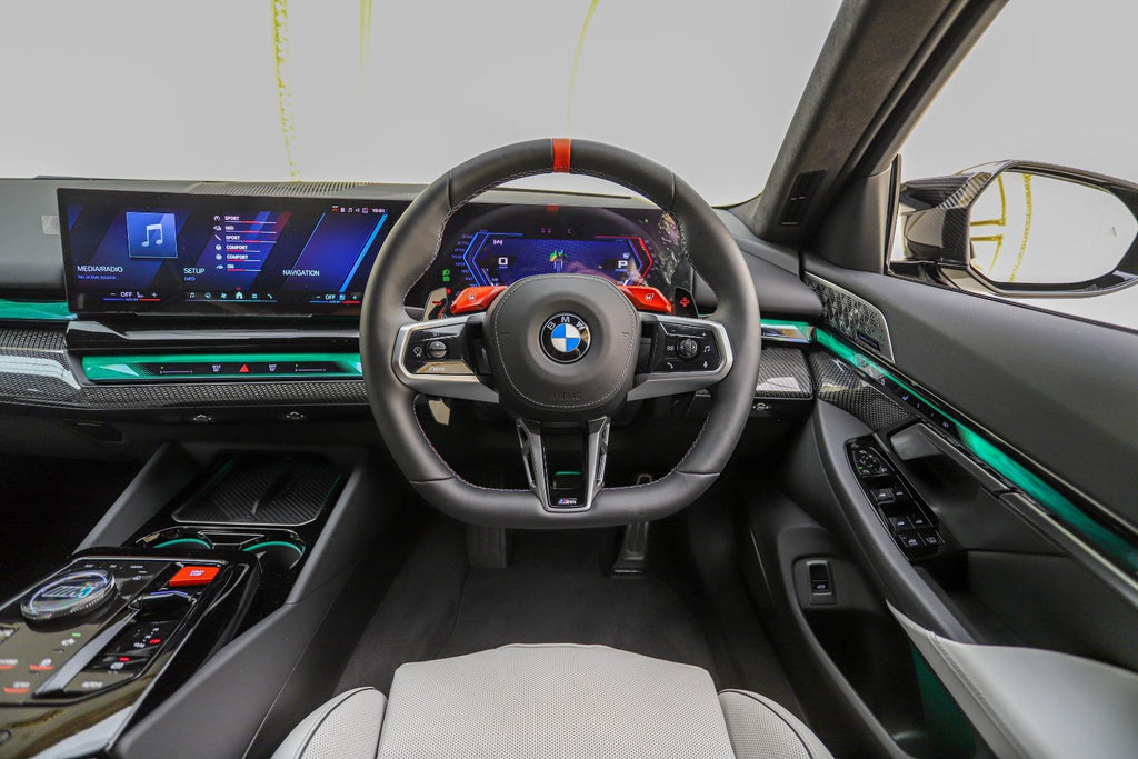 2025 BMW M5 (G90)