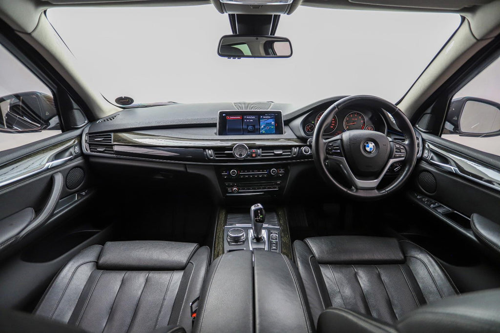 2021 BMW X5 M50i xDrive Security (F15) - VR4