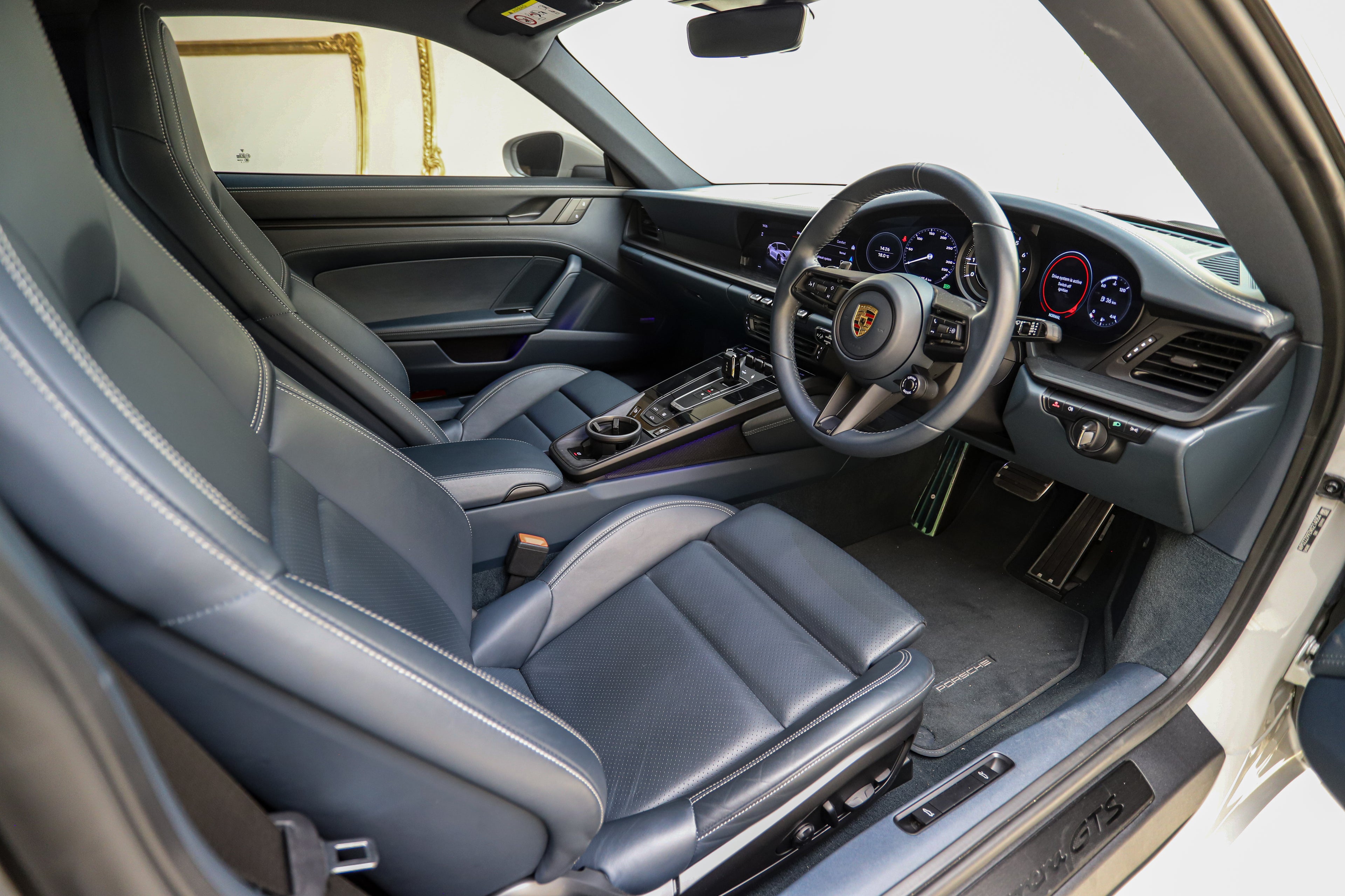 2023 Porsche 911 Carrera GTS (992)