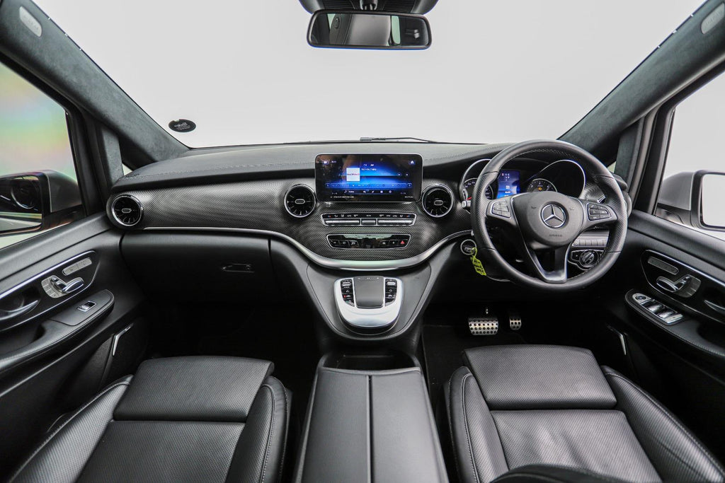 2022 Mercedes-Benz V300d Exclusive