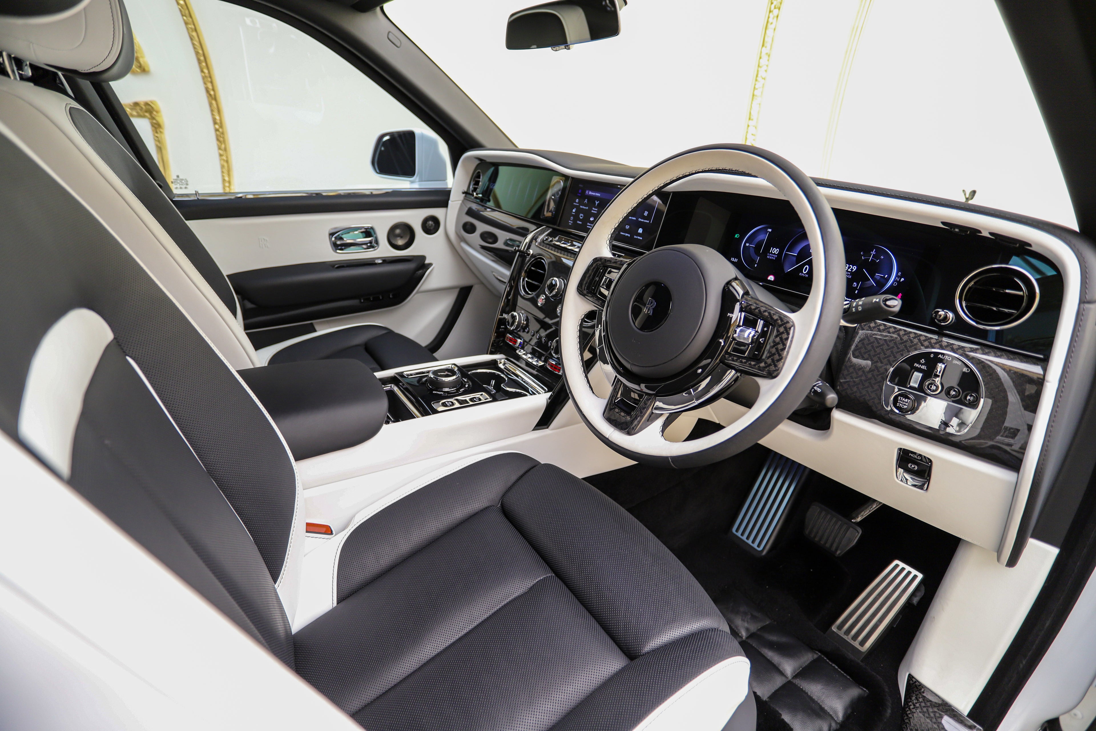 2025 Rolls-Royce Cullinan Black Badge Series II
