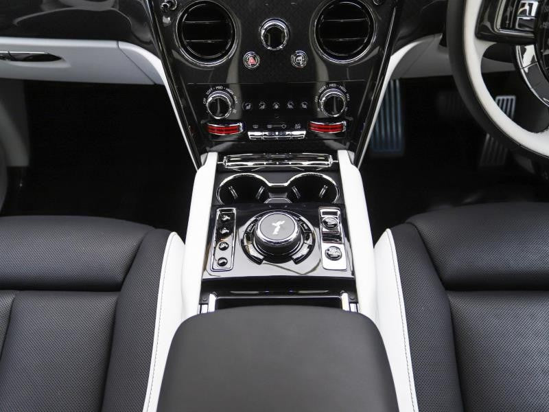 2025 Rolls Royce Cullinan Black Badge Series II