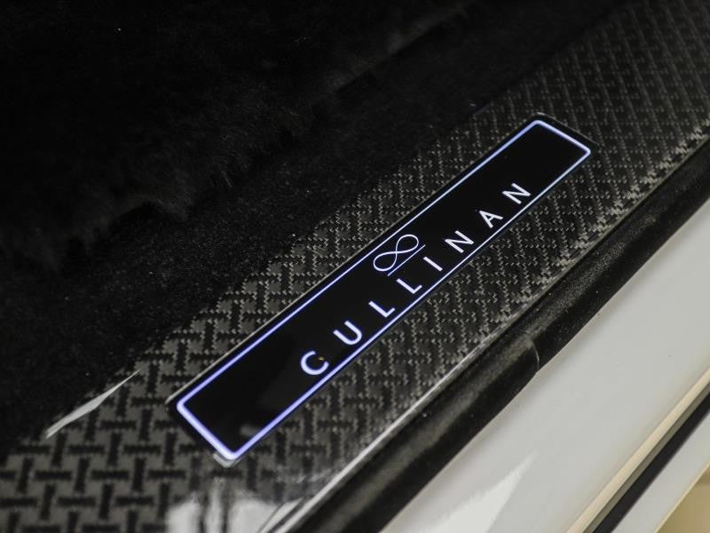2025 Rolls Royce Cullinan Black Badge Series II