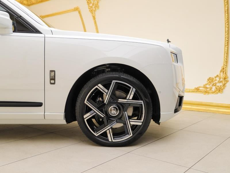 2025 Rolls Royce Cullinan Black Badge Series II