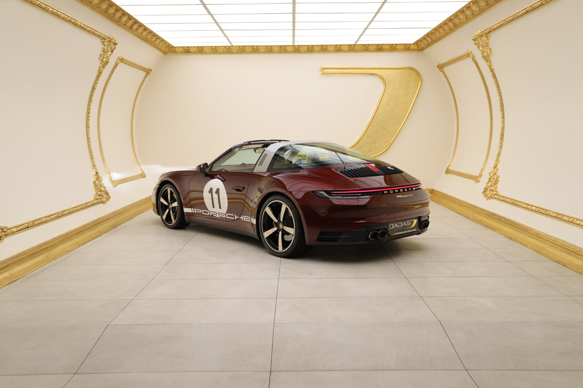 2021 Porsche 911 Targa 4S Heritage Design Edition