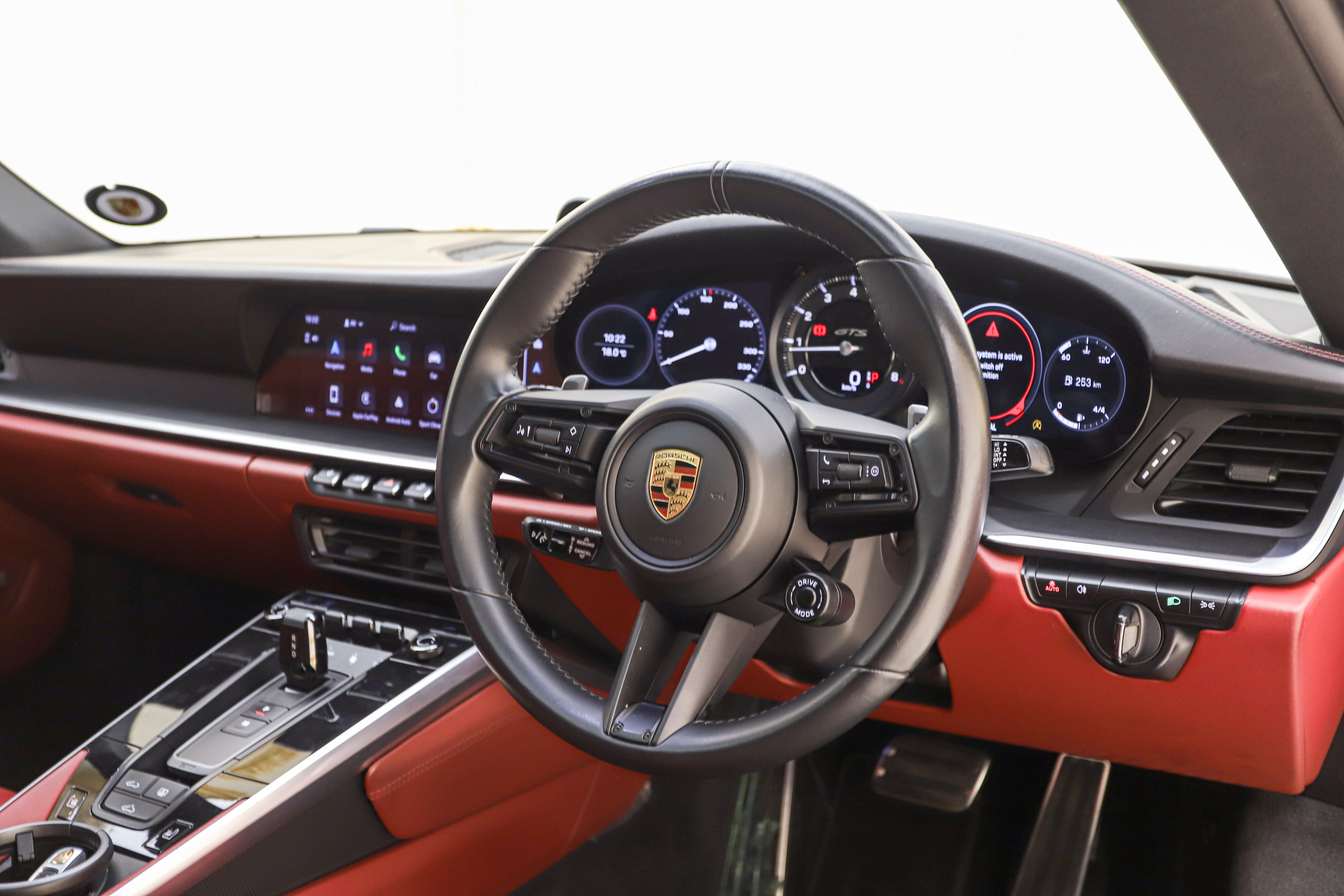 2022 Porsche 911 Carrera GTS (992)