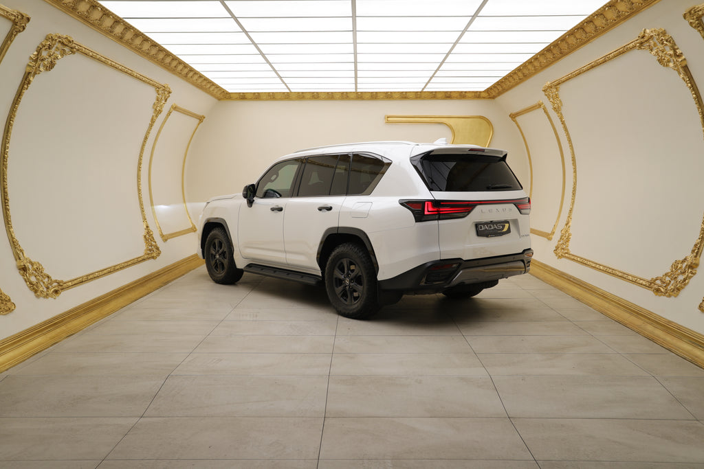 Lexus LX 700h Overtrail