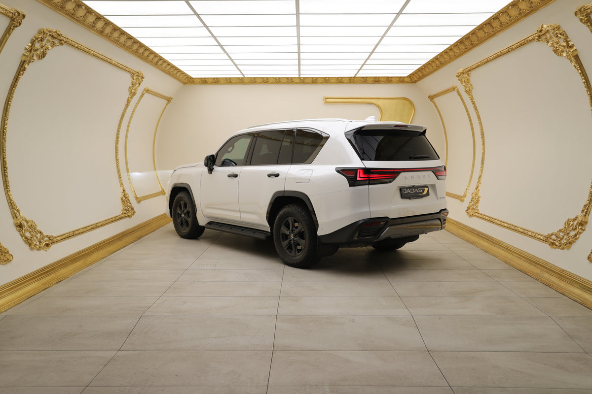 Lexus LX 700h Overtrail