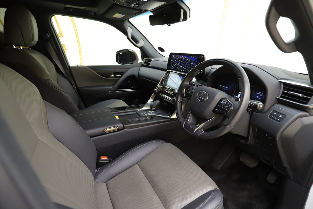 Lexus LX 700h Overtrail