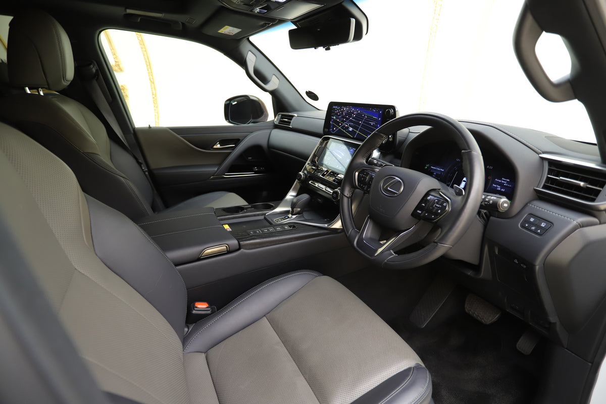 Lexus LX 700h Overtrail