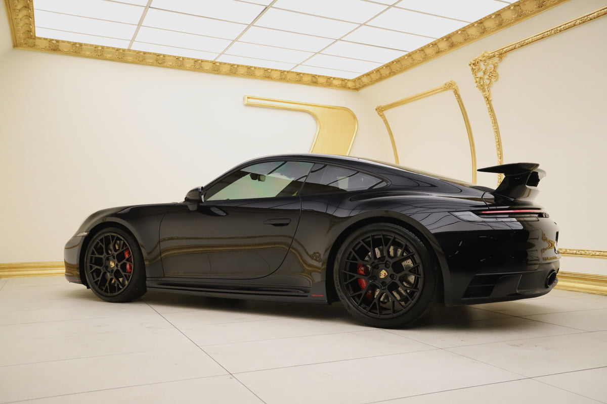 2024 Porsche 911 Carrera GTS Coupe Auto