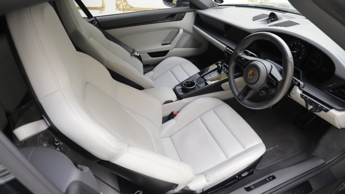2022 Porsche 911 Carrera GTS Cabriolet (992)
