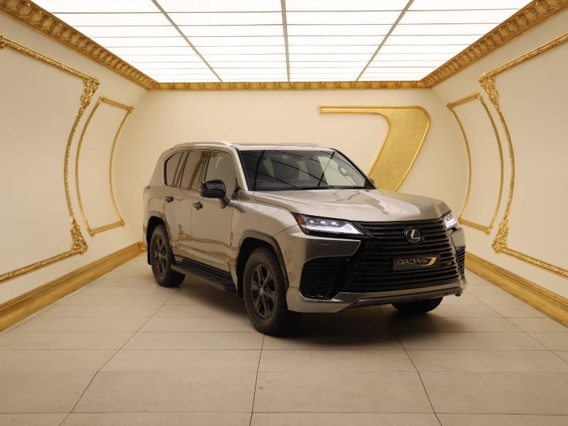Lexus LX700H