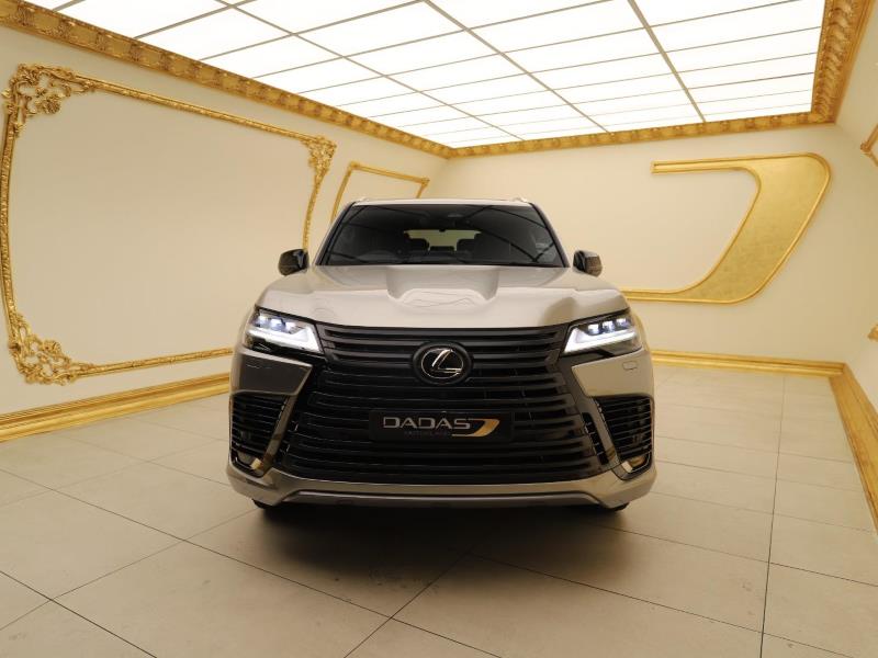 Lexus LX700H